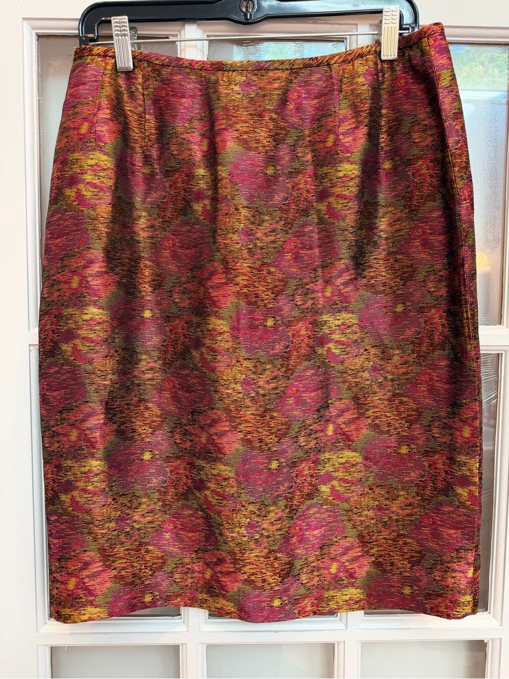 Vintage Carlisle Watercolor Chic Jacquard Pencil Skirt in Pink Gold Size 10 Med